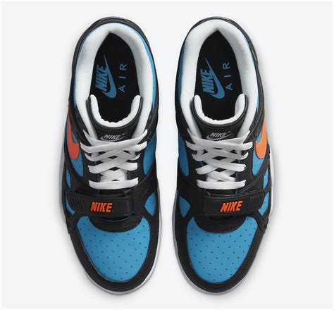 nike air trainer 3 laser blue
